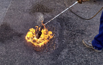 Glan Y Llyn flat roofing repairs